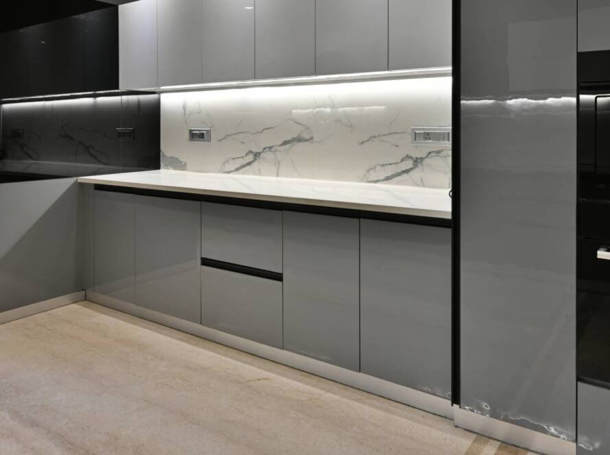 diseño de cocinas estéticas y funcionales con luces led - cocina gris